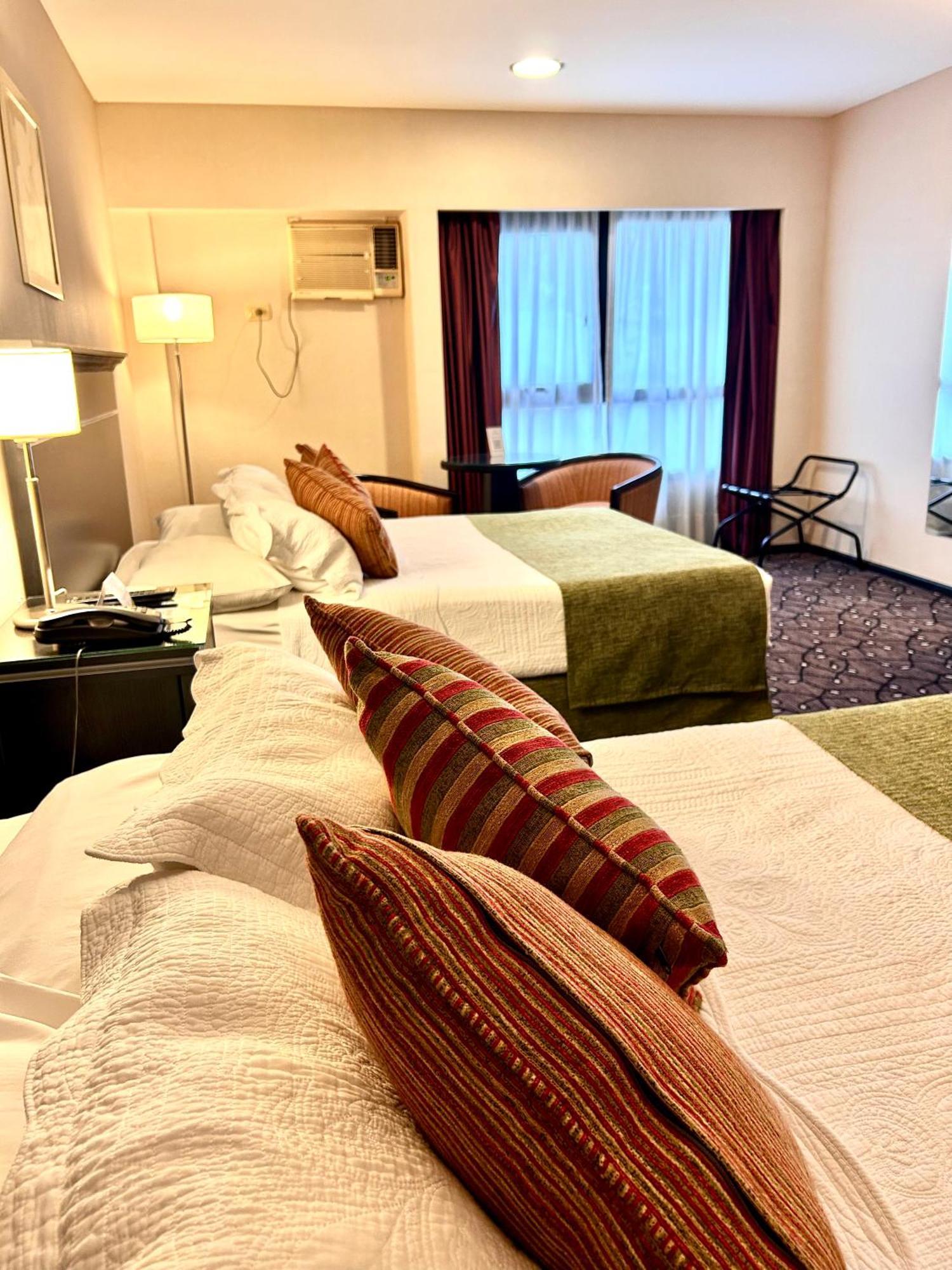 Condado Hotel Casino Goya Kültér fotó